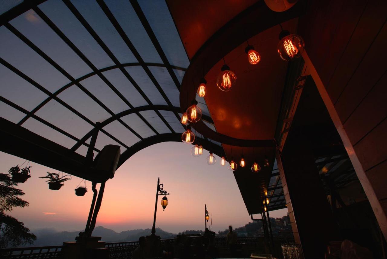 Hotel Willow Banks - Boutique 4 Star Hotel On The Mall Road Shimla Exterior photo